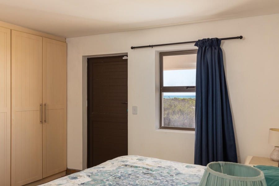 4 Bedroom Property for Sale in Dwarskersbos Western Cape